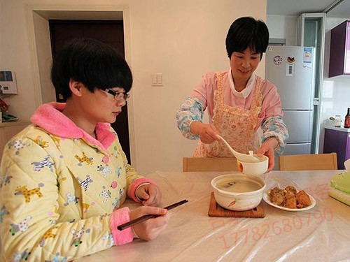 <a href='http://www.wanxinbv.cn/product--1.html' target='_blank'>西安保姆</a> <a href='http://www.wanxinbv.cn/product--1.html' target='_blank'>西安保姆</a>